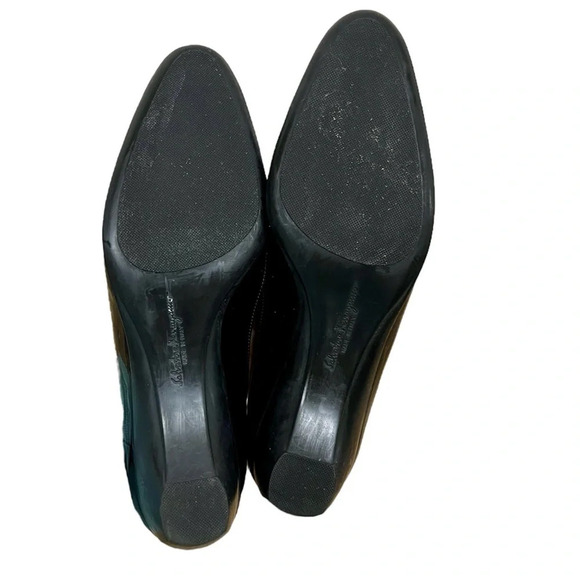 Salvador Ferragamo Patent Leather Heel Size 7.5 B - Picture 14 of 14